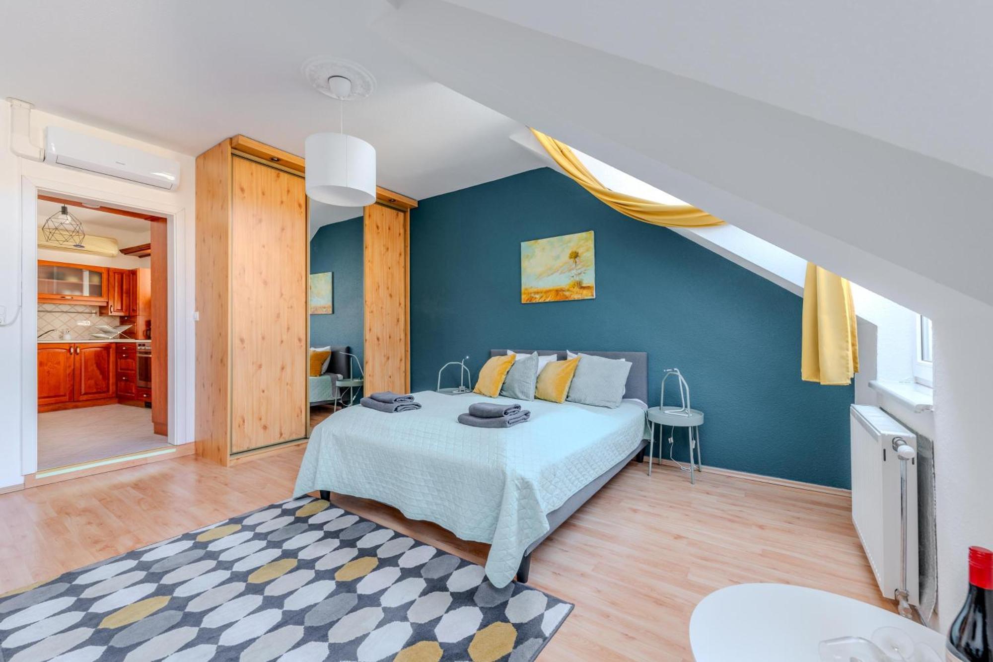 בודפשט Cozy Flat In The Heart Of Buda מראה חיצוני תמונה