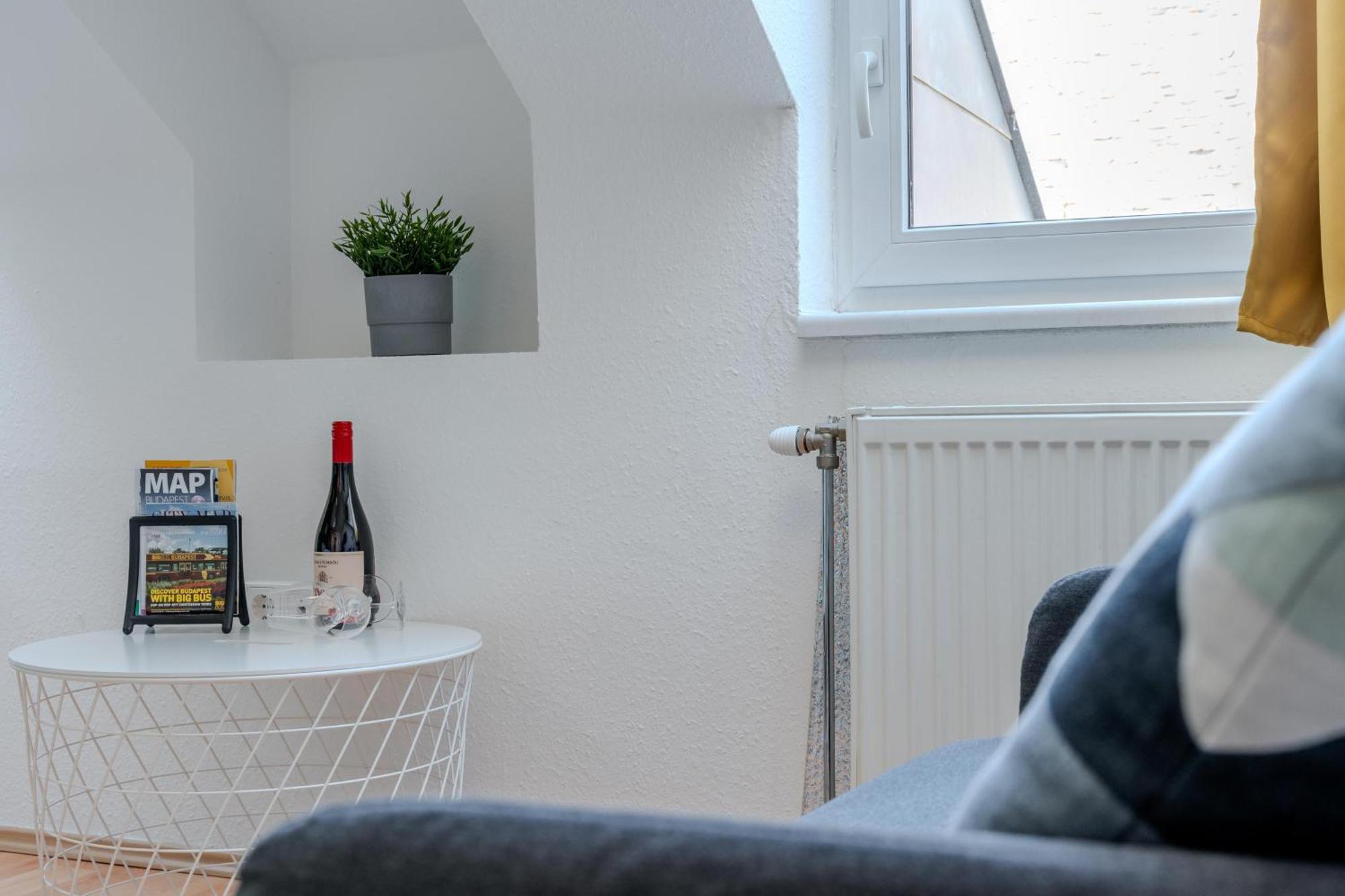 בודפשט Cozy Flat In The Heart Of Buda מראה חיצוני תמונה